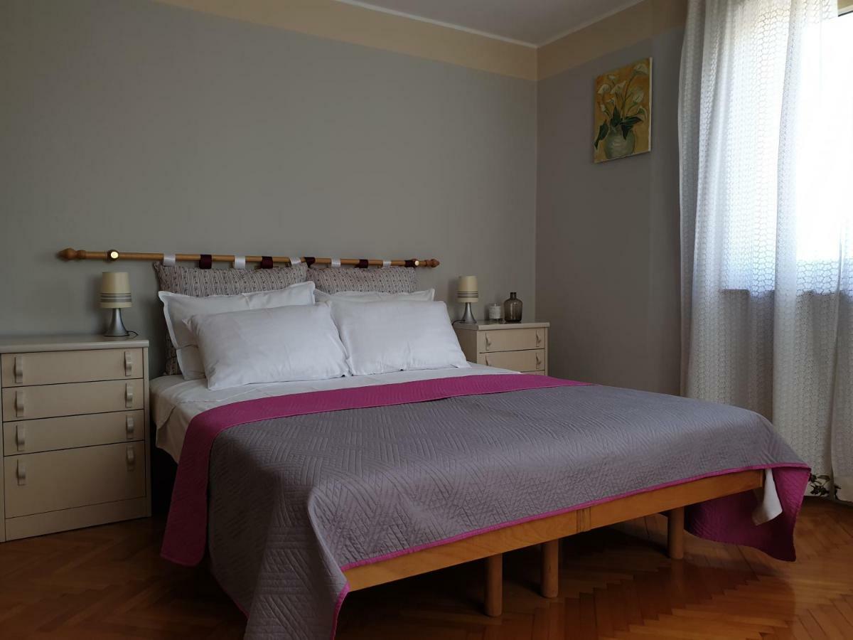 Room Bm Pula Eksteriør billede