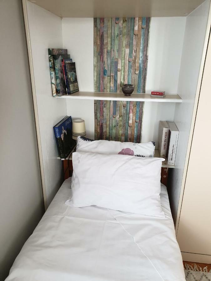 Room Bm Pula Eksteriør billede